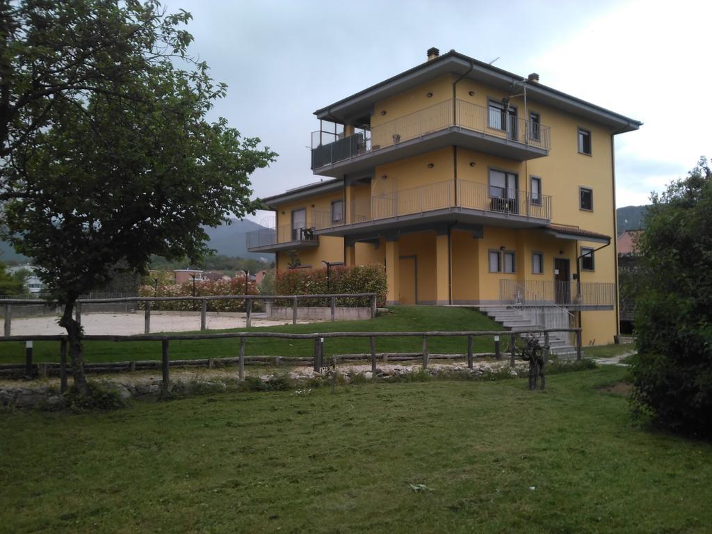 Il Boscaiolo Affittacamere Preturo Buitenkant foto